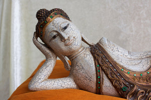 3-piece-canvas-print-a-buddha-sculpture
