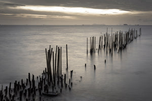 framedcanvas-print-the-sea-and-the-tear