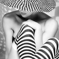 9-piece-aluminium-print-zagging-that-zig