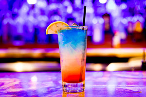 framedcanvas-print-colorful-cocktail