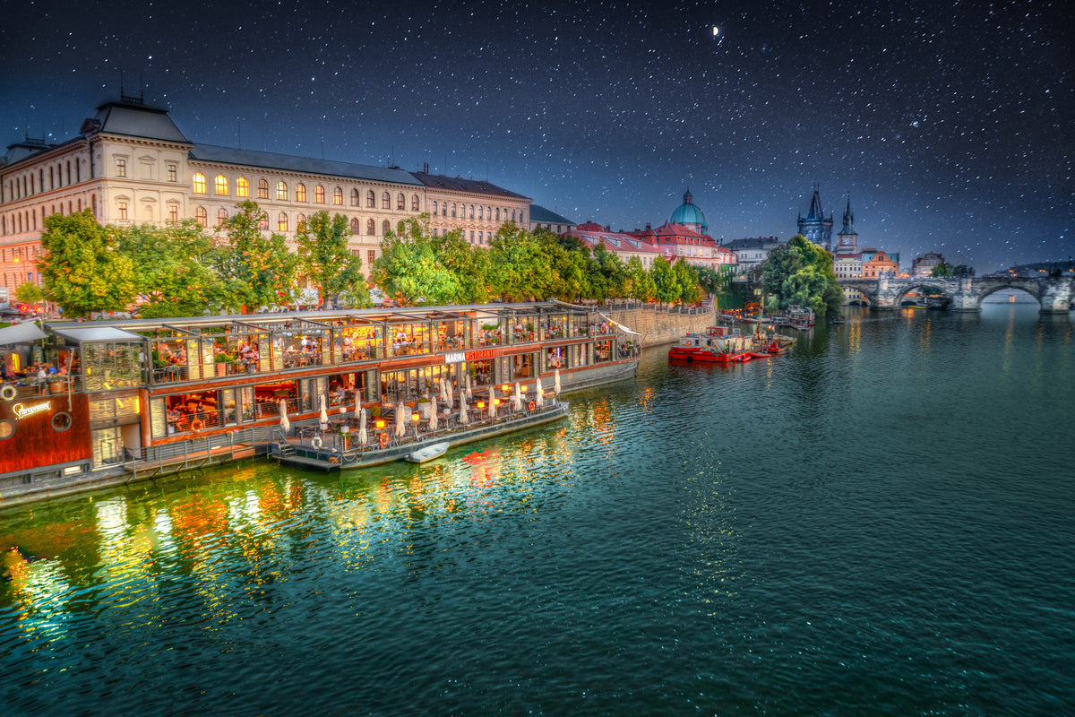 poster-print-starry-sky-in-prague