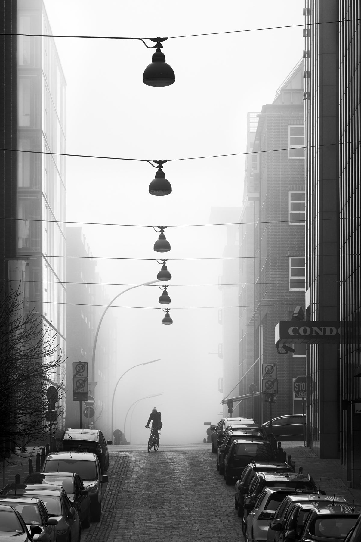 canvas-print-streets-of-hamburg
