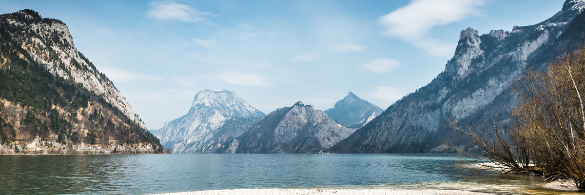 panoramic-3-piece-canvas-print-the-idyllic-mountain-lake-panorama
