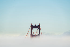 acrylic-print-golden-gate-in-the-fog