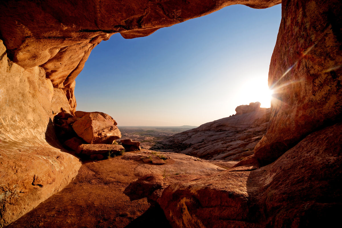 framedcanvas-print-sunset-in-front-of-the-cave