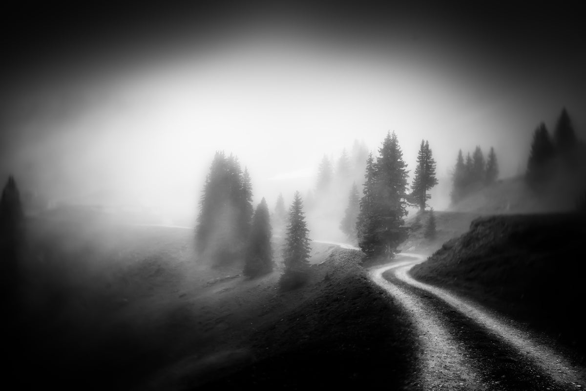 framedposter-print-in-the-mountains