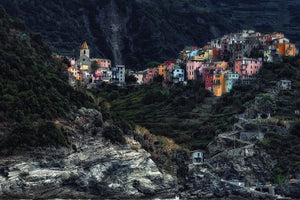 3-piece-canvas-print-village-on-the-rocks