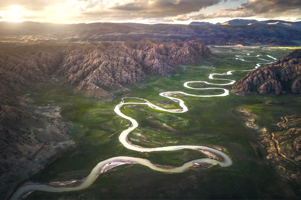 framedposter-print-eighteen-bends-of-waterway-x