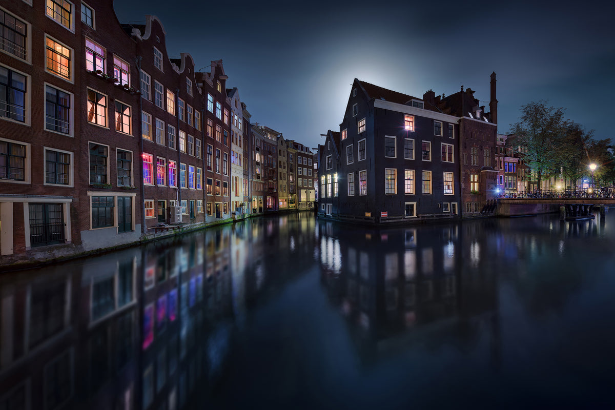 framedposter-print-moonlight-over-amsterdam