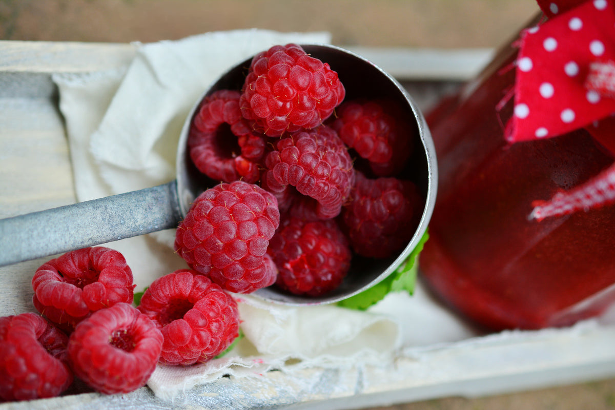 canvas-print-fresh-raspberries