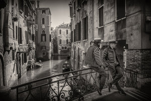 framedcanvas-print-gondolieri-x