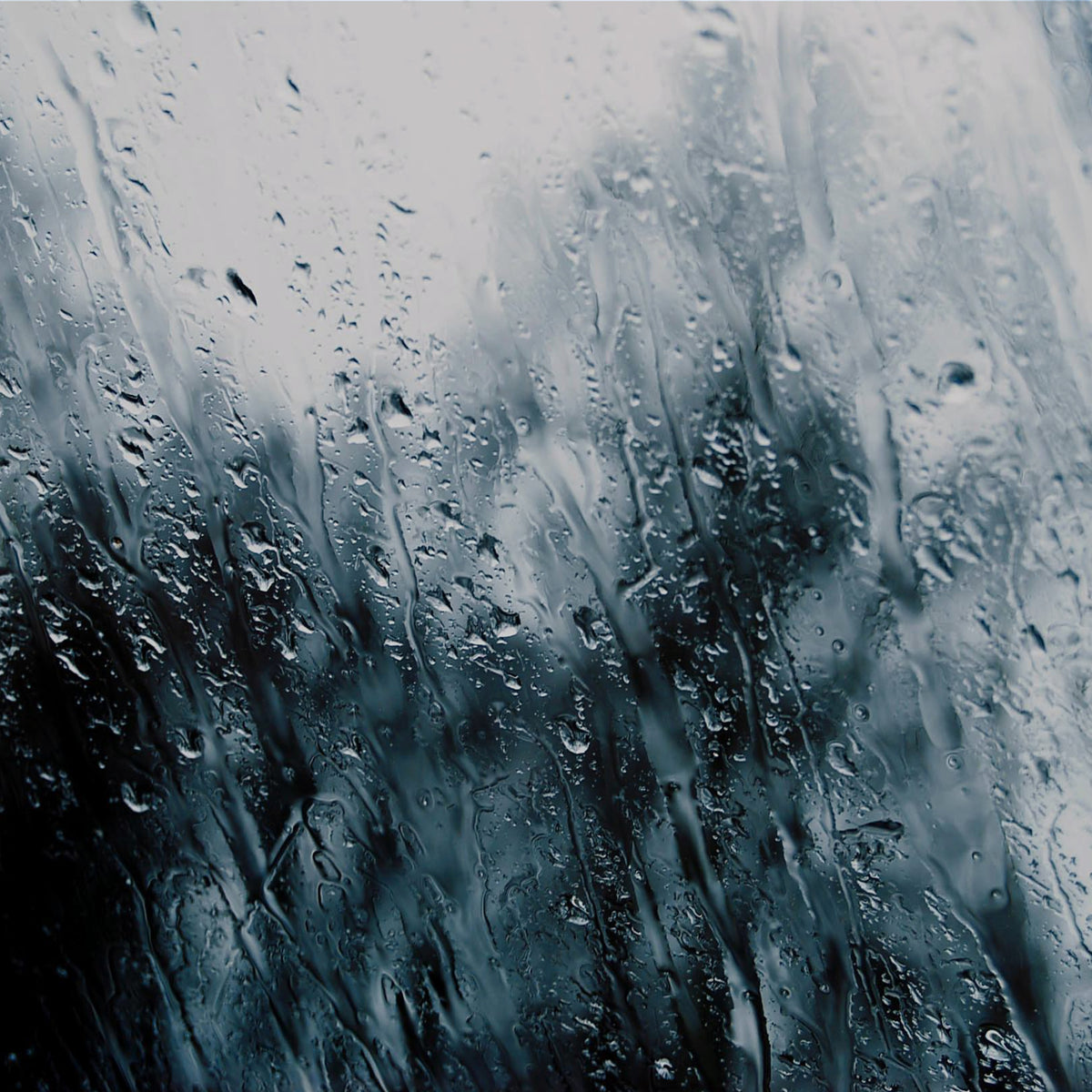 4-piece-aluminium-print-rain