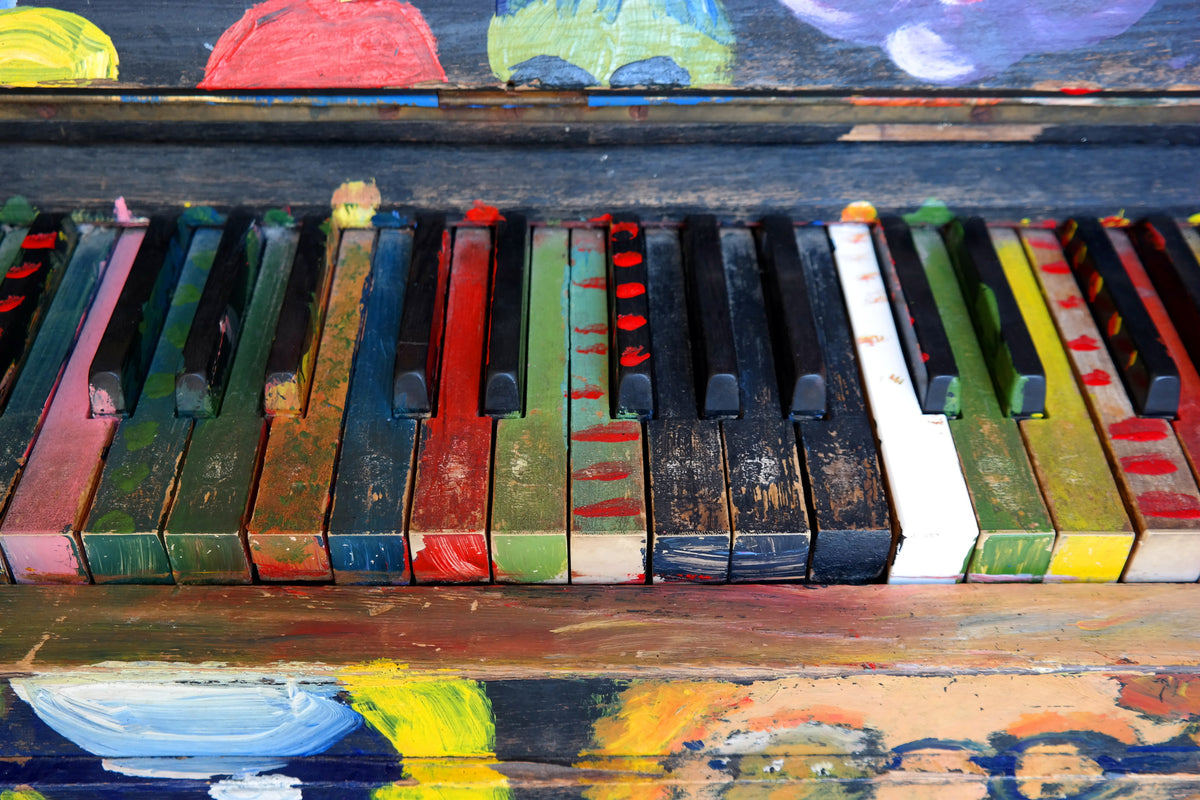 framedposter-print-colorful-piano