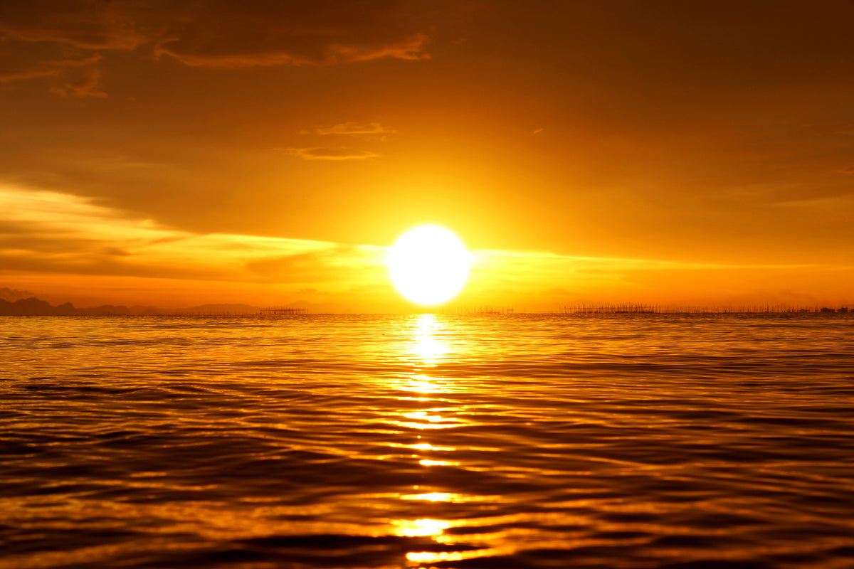 modern-3-piece-canvas-print-glowing-sunset-on-the-water