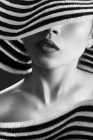 framedcanvas-print-hat-x