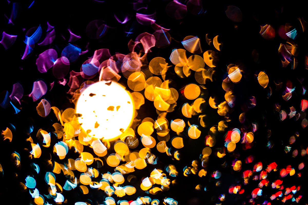 framedcanvas-print-abstract-play-of-light-in-color