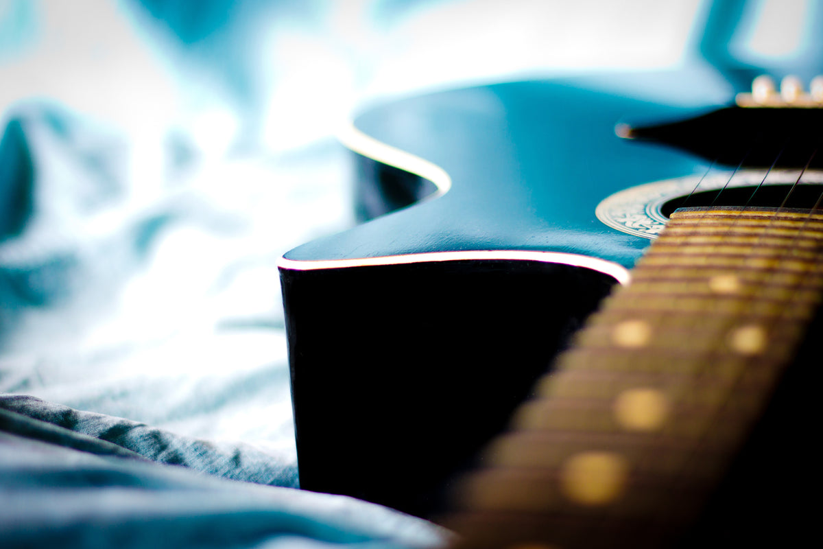 framedcanvas-print-close-up-guitar