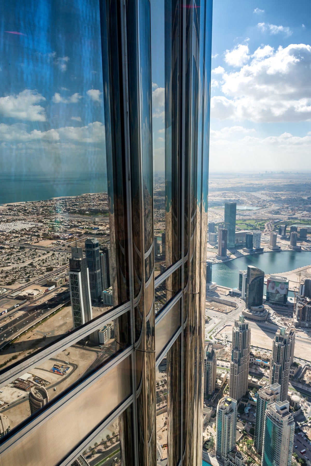framedposter-print-penthouse-in-dubai