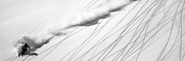 panoramic-3-piece-canvas-print-skiing-powder-panorama
