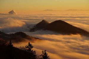 aluminium-print-nebulous-in-the-mountains