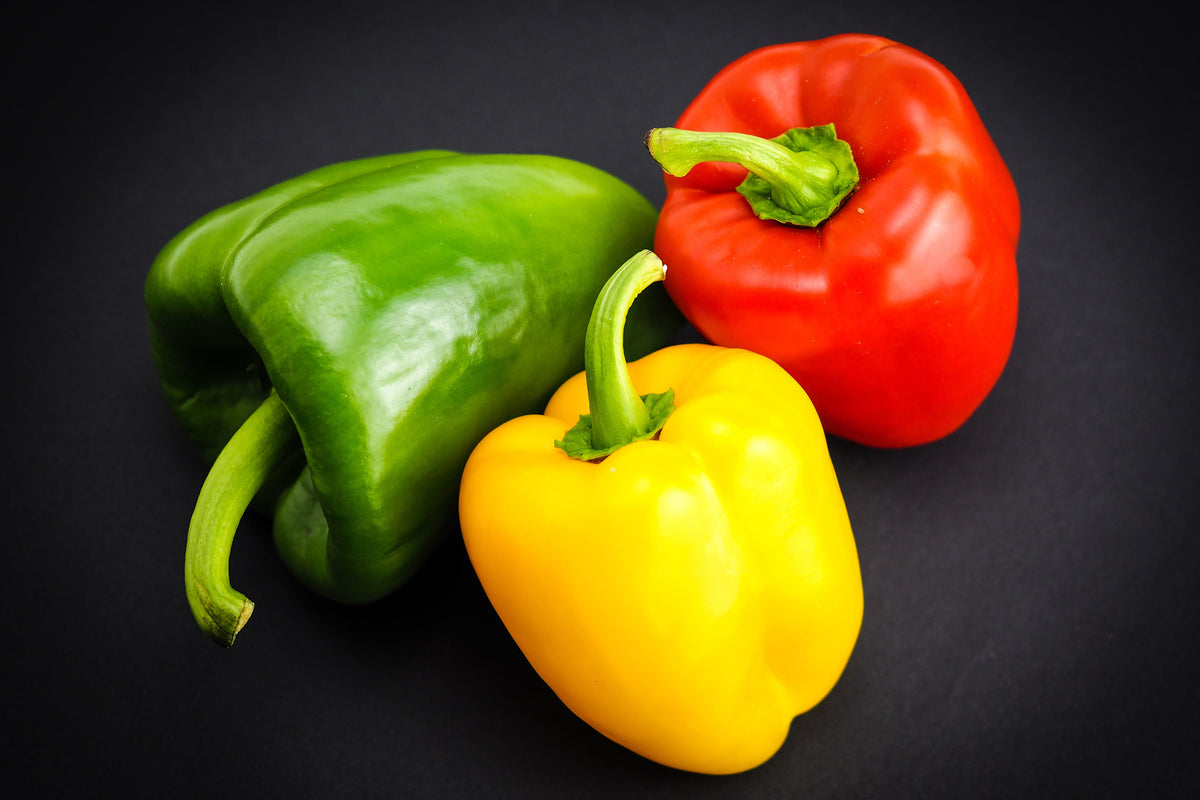 modern-3-piece-aluminium-print-colorful-peppers