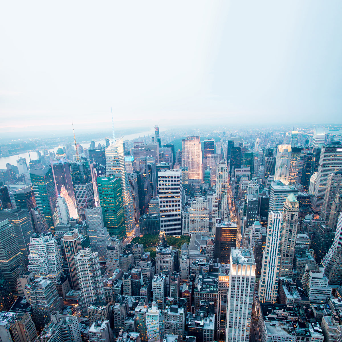 9-piece-canvas-print-skyline-manhattan-at-dusk