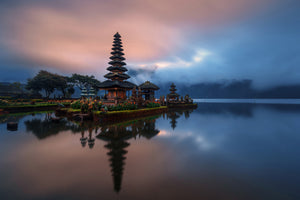 acrylic-print-el-dios-del-lago-x