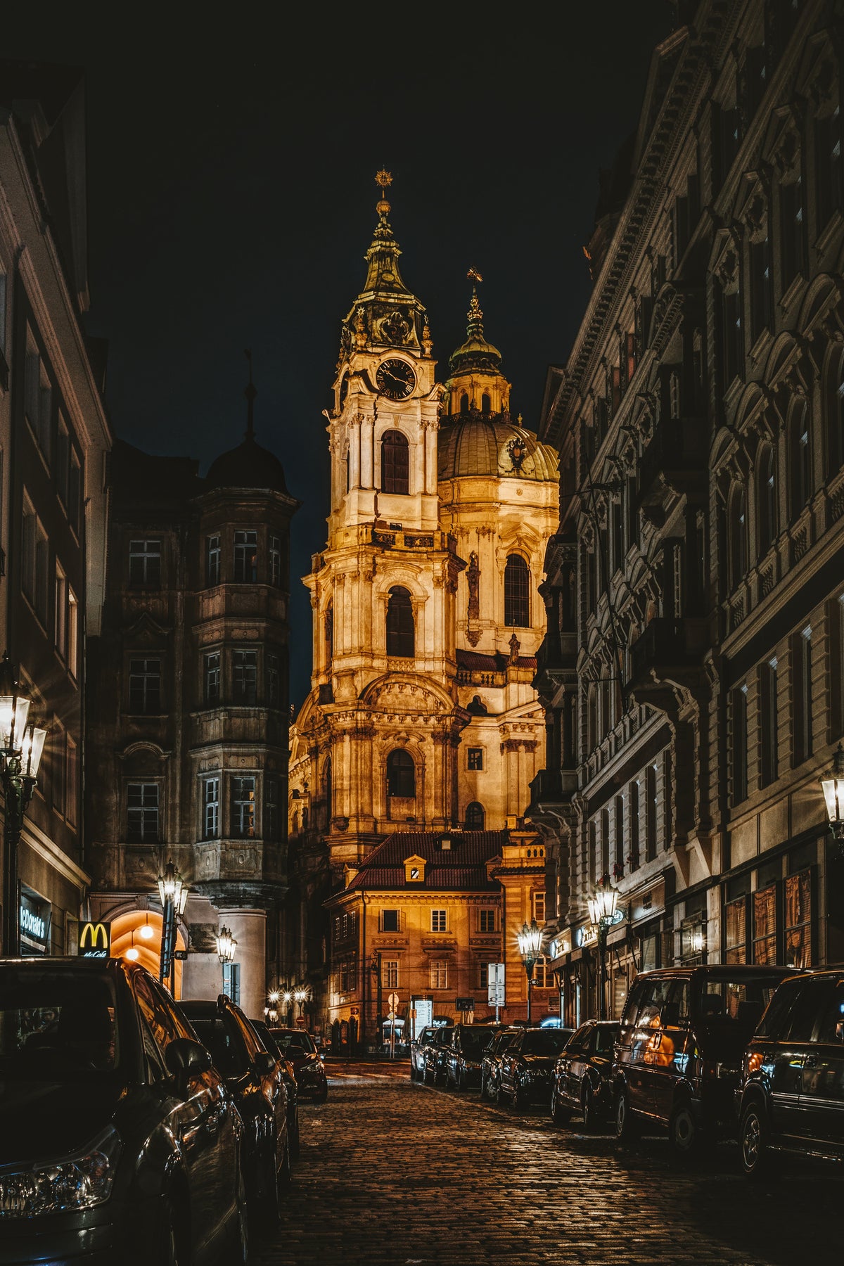 canvas-print-prague-at-night-ii
